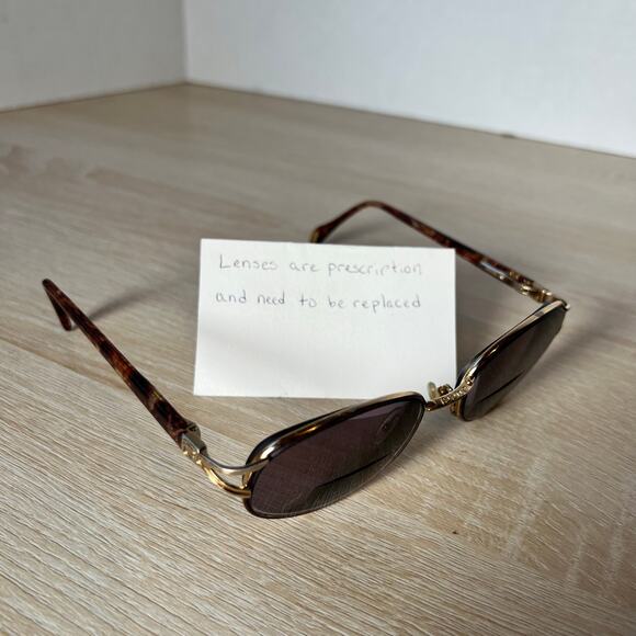 Vintage Gucci Sunglasses Oval Frame Tortoise Shell Gold RARE! - Picture 1 of 11